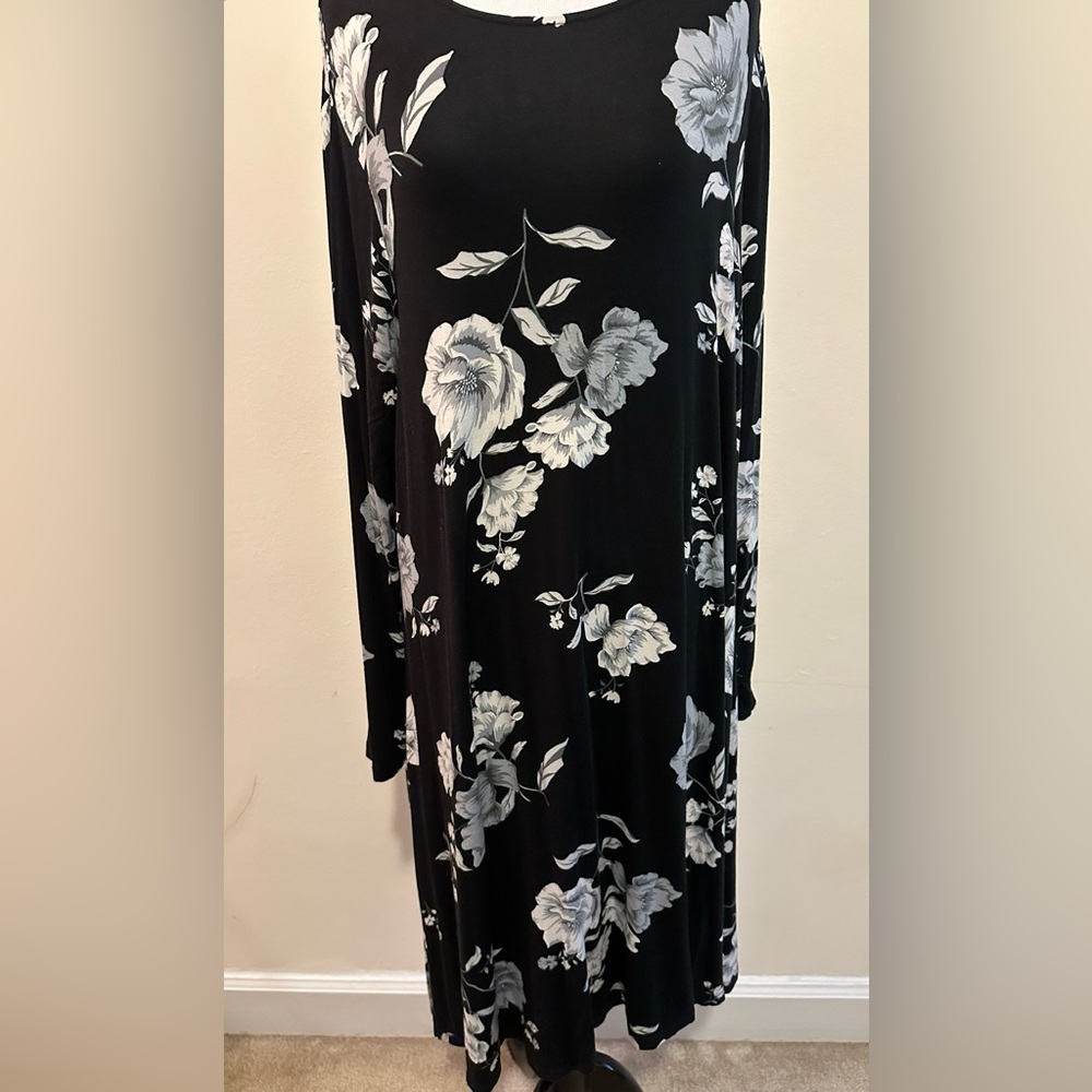 Floral swing dress